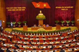 Tiếp tục con đường đổi mới