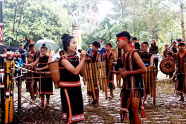 Tình yêu đôi lứa trong dân ca Jrai