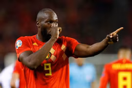 Lukaku lập cú đúp, Bỉ 'giựt' vé đầu tiên dự vòng chung kết Euro 2020