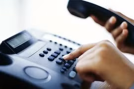 Người phụ nữ trình báo mất 11 tỷ đồng sau khi nghe cuộc điện thoại