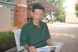 "Tuổi cao, chí càng cao"