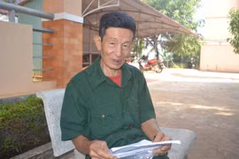 "Tuổi cao, chí càng cao"