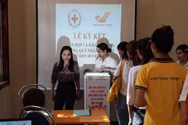 Ia Pa: Khai trương "Thùng quỹ nhân đạo"