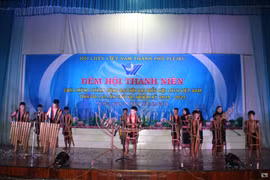 Đêm hội chào mừng thành công Đại hội Hội LHTN Việt Nam tỉnh Gia Lai