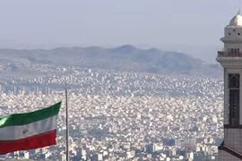 Mỹ và 6 nước áp đặt trừng phạt 25 tập đoàn, cá nhân liên quan Iran