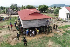 Chung tay xây dựng làng Trớ giàu đẹp, văn minh