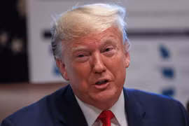 Ông Trump: 'Làm cho dân, cho nước, tôi thiệt cả 5 tỉ đô. Mà thôi chuyện nhỏ'