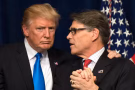 Nhân vật đứng sau cuộc điện đàm của ông Trump và Tổng thống Ukraine