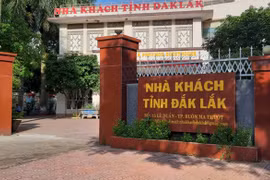 Kỷ luật giám đốc nhà khách bị tố gạ tình nhân viên