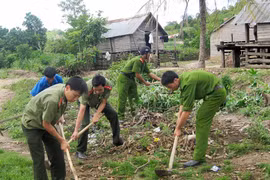Kiên quyết đấu tranh xóa bỏ FULRO, "Tin lành Đê ga"