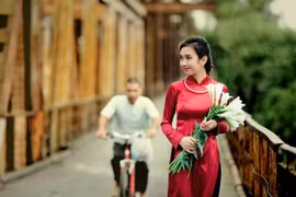 Vẻ đẹp tự tôn của phụ nữ Việt Nam