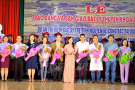 Đưa 27 bác sĩ chuyên khoa về vùng khó khăn ở miền Trung-Tây Nguyên