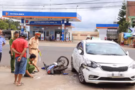 Hai học sinh lớp 10 bị tai nạn nghi do công an truy đuổi