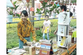 Nuôi dưỡng tình yêu với sách