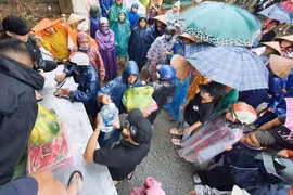 NÓI THẲNG: Cứu trợ miền Trung sợ nhất điều gì?