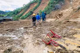 Phát hiện thi thể phu vàng bị nước cuốn tại Phước Sơn