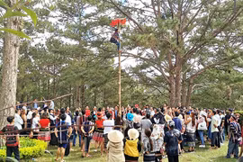 Các dân tộc bản địa Lâm Đồng cùng vui ngày hội "Bản sắc Việt Nam"