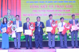 "Cầu nối" giữa cấp ủy Đảng, chính quyền và nhân dân