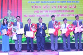 "Cầu nối" giữa cấp ủy Đảng, chính quyền và nhân dân