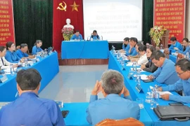 Liên đoàn Lao động tỉnh Gia Lai lấy ý kiến góp ý dự thảo văn kiện Đại hội XIII của Đảng