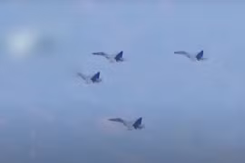 Không quân Trung Quốc tăng cường năng lực tấn công tầm xa ở Biển Đông