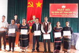 Ngày hội Đại đoàn kết toàn dân tộc làng Ring Rai