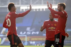 Man United thắng Everton 3-1