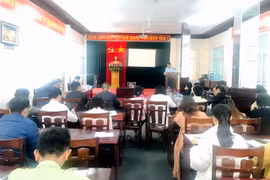 Báo Gia Lai: Quán triệt nghị quyết và góp ý các dự thảo văn kiện Đại hội XIII của Đảng