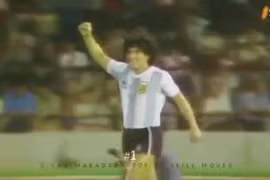 Xem lại 50 pha bóng "thần sầu quỷ khốc" của Maradona