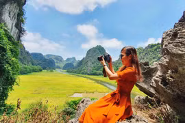 Một ngày Pù Luông, thiên đường Vịnh Hạ Long trên cạn, đồng lúa chín giữa đại ngàn