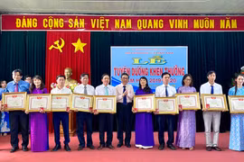 Ngành Giáo dục và Đào tạo Gia Lai tuyên dương các tập thể, cá nhân tiêu biểu