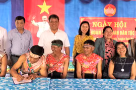 Chủ tịch Ủy ban MTTQ Việt Nam tỉnh Gia Lai dự Ngày hội Đại đoàn kết toàn dân tộc làng Kuk Đak