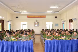Khai giảng lớp bồi dưỡng nghiệp vụ cho cán bộ đảm nhiệm chức danh Công an xã, thị trấn