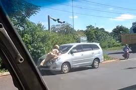 CSGT có nên lao ra đường chặn xe vi phạm?