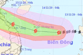 Sáng 14-11 bão số 13 ngay trên biển Việt Nam, tâm bão gió giật cấp 15, sóng cao 10m