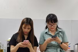 Ai mới được mua, được dùng smartphone giá rẻ 600.000 đồng?