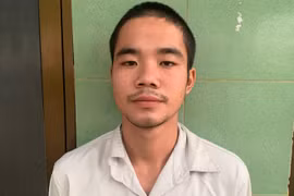 Chồng 21 tuổi, vợ 19 tuổi bị khởi tố vì lừa đảo qua mạng