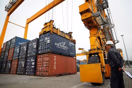 Tháng 3, cả nước nhập siêu 300 triệu USD