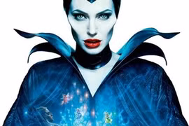 Angelina Jolie làm tiên hắc ám, con gái thủ vai Aurora