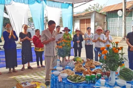 Cúng Thanh minh ở Pleiku: Gọn nhẹ, sum vầy