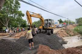 Phú Thiện: Mưa lớn gây sạt lở, ùn tắc giao thông trên quốc lộ 25