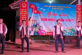 Pleiku: Tuyên truyền bầu cử kết hợp giao lưu văn nghệ