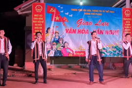 Pleiku: Tuyên truyền bầu cử kết hợp giao lưu văn nghệ