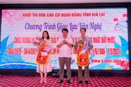 Gần 200 vận động viên tham gia Hội thi các trò chơi dân gian