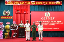 Công an tỉnh Gia Lai gặp mặt kỷ niệm 75 năm Ngày truyền thống lực lượng Tham mưu