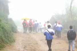 Đám cưới trẻ con ở miền Tây xứ Nghệ: Cưới nhau ở tuổi 14