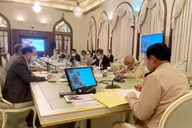 Thủ tướng Thái Lan bị phạt vì không đeo khẩu trang