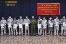 Trại giam Gia Trung tha tù trước thời hạn có điều kiện cho 10 phạm nhân