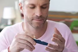 Những dấu hiệu lạ về bệnh tiểu đường ở nam giới