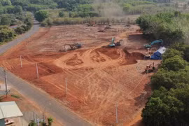 Siết chặt việc phân lô bán nền có giúp hạ nhiệt cơn "sốt" đất?